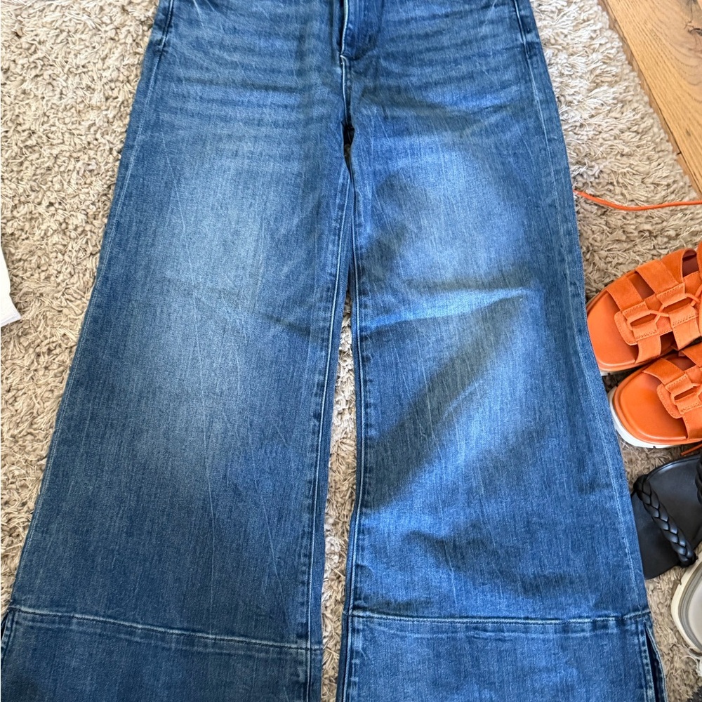 Kut from the Kloth Medium Blue Wide Leg Jeans